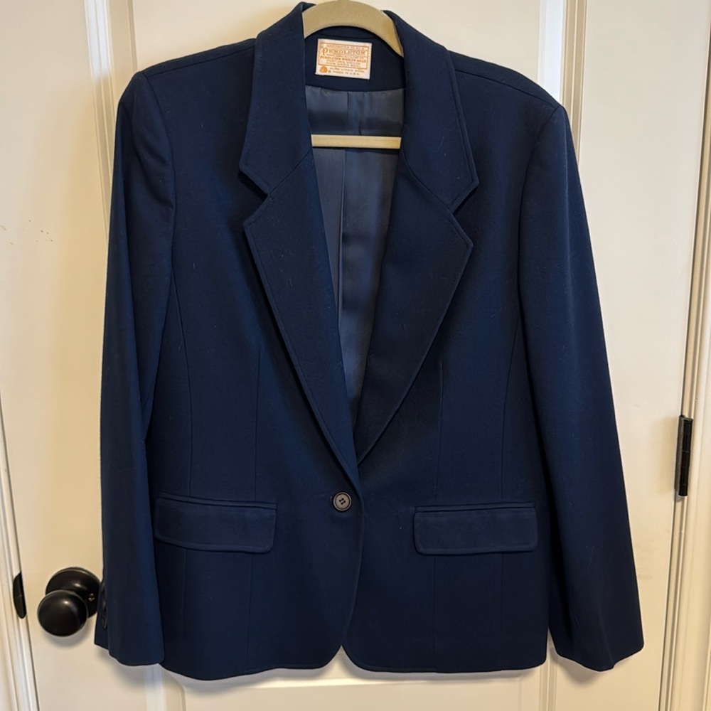 Pendleton Navy Wool Blazer - Classic & Timeless